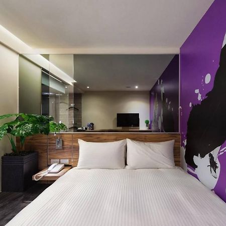 Hotels Here - Taipei Bagian luar foto